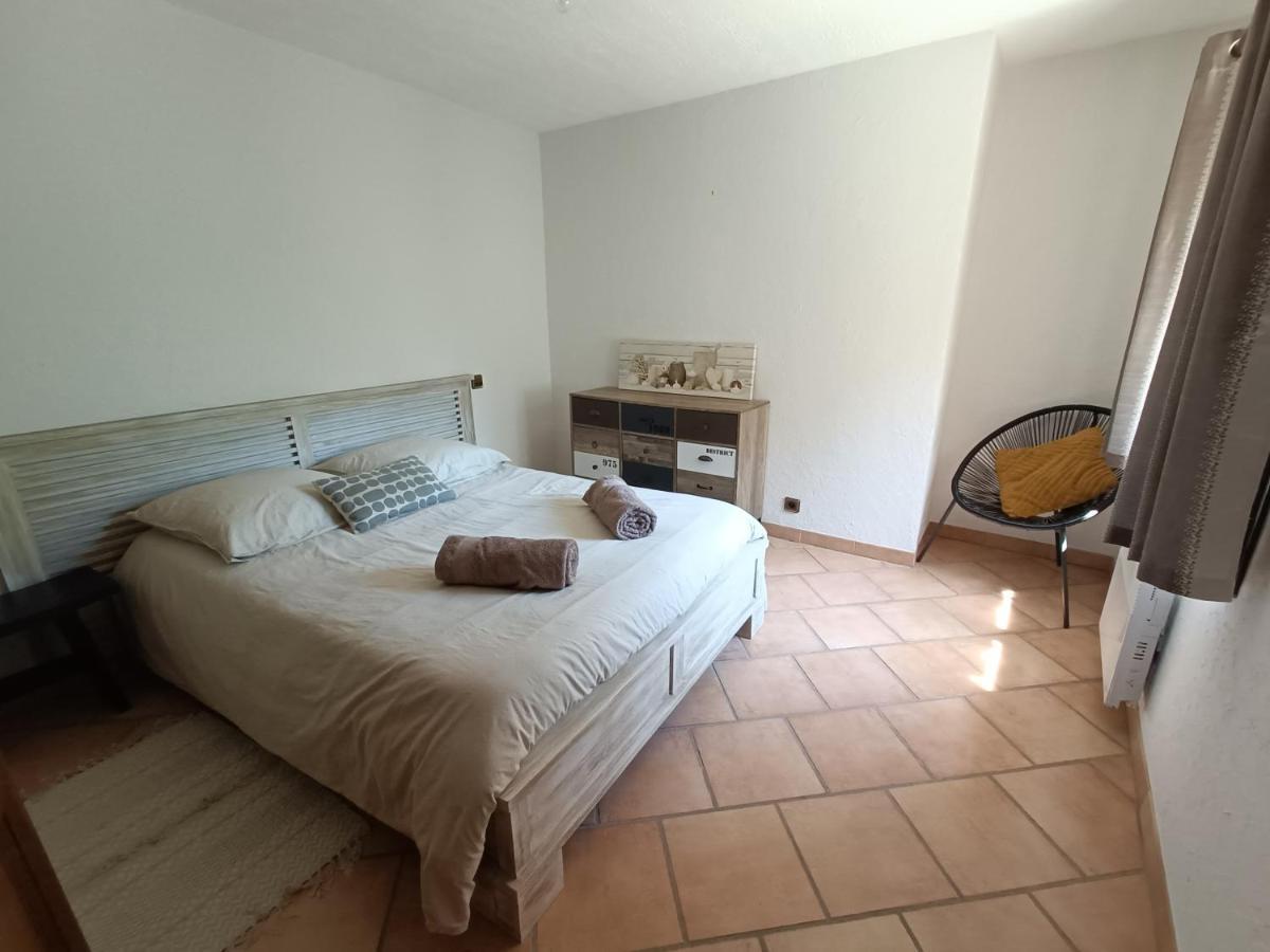 Appartement Privatise Dans Maison Utelle Kültér fotó